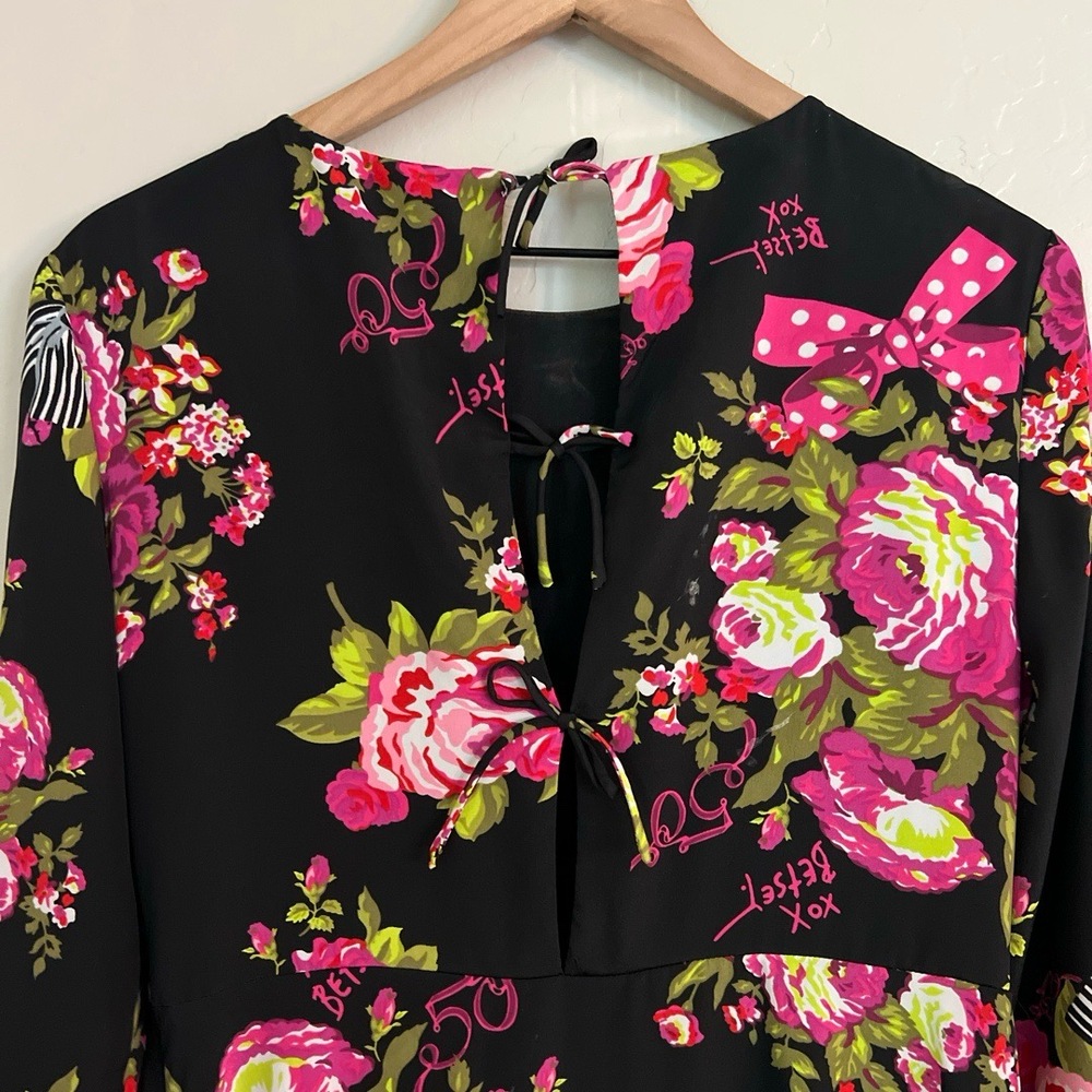 Betsey‎ Johnson Dress Size 6 Black Floral Bell Sleeves - Picture 8 of 10